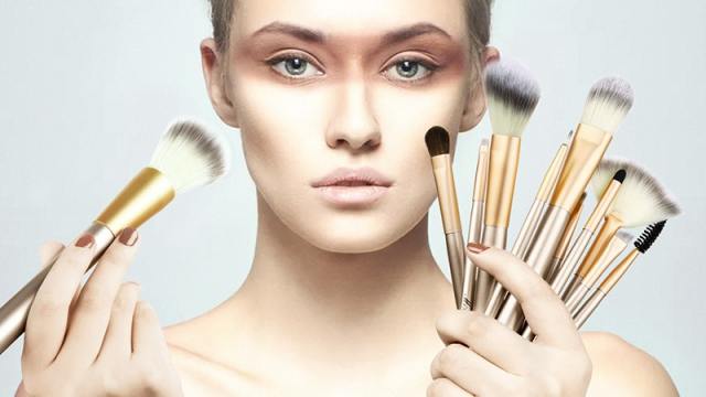 建行贵港分行开展金融科技周活动