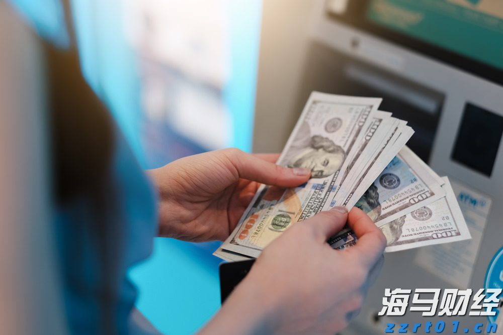 暖心护航学子扬帆追梦
