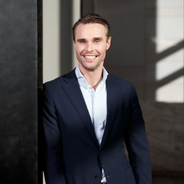 寄往美国的包裹量大降81%